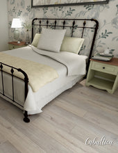Load image into Gallery viewer, Cabaltica Flooring Model: CBTCFL88006, Color Eiger Oak