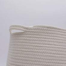 โหลดรูปภาพลงในเครื่องมือใช้ดูของ Gallery Cotton Rope Basket : CRB00021