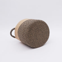 โหลดรูปภาพลงในเครื่องมือใช้ดูของ Gallery Cotton Rope Basket : CRB00007