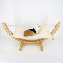 โหลดรูปภาพลงในเครื่องมือใช้ดูของ Gallery Hanging Removable And Washable Breathable Cat Hammock
