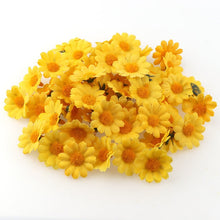 Load image into Gallery viewer, 100PC/lot  2.5cm Mini Daisy Decorative Flower Artificial Silk Flowers Party Wedding Decoration Home Decor(without stem) Cheaper
