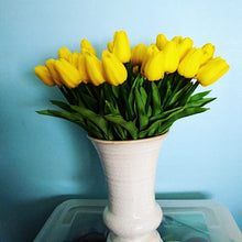 โหลดรูปภาพลงในเครื่องมือใช้ดูของ Gallery 10PCS Tulip Artificial Flower Real Touch Artificial Bouquet Fake Flower for Wedding Decoration Flowers Home Garen Decor
