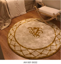 โหลดรูปภาพลงในเครื่องมือใช้ดูของ Gallery Luxury Classic Brand Circle Carpet
